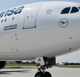 Airbus A340-600 von Lufthansa: Wechselt von München nach Frankfurt.