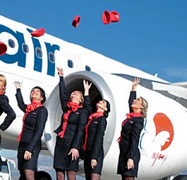Flugbegleiterinnen von Belle Air: Sie haben keine Arbeit mehr.