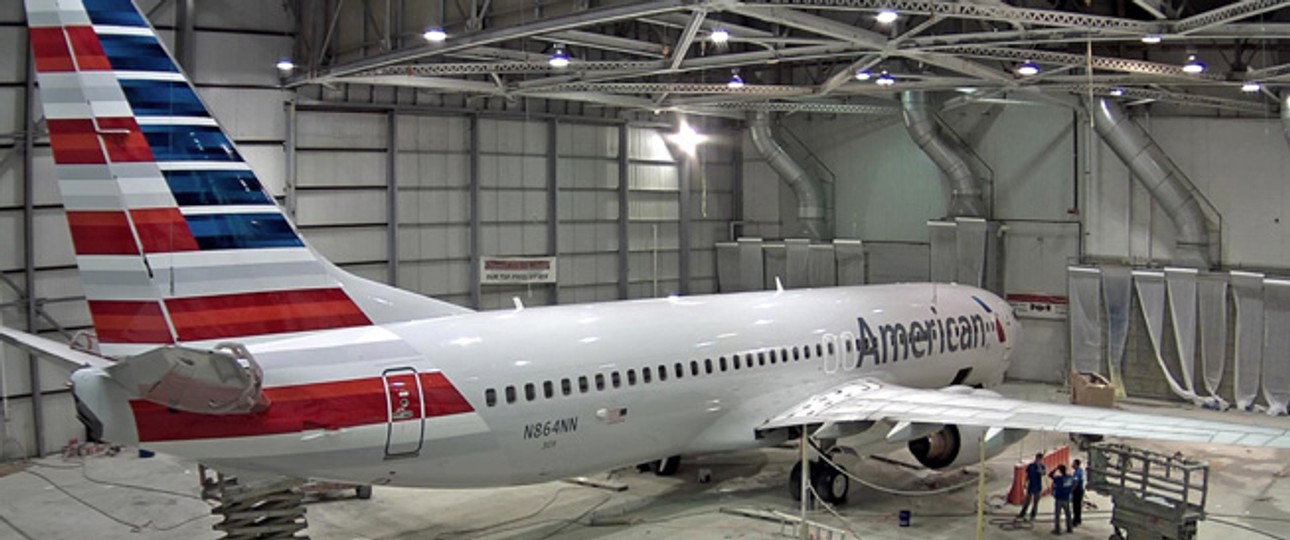 Lackierung bei American Airlines: Alles geschafft.