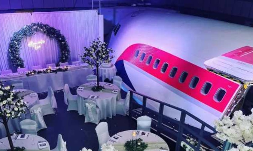 Das Oberdeck der 747 mit der Kennung G-BYGA: Heute kann in Manchester in der Maschine geheiratet werden.