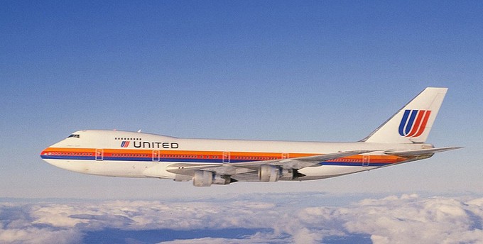 Eine Boeing 747 im United-Kleid von Ende der Achtzigerjahre.