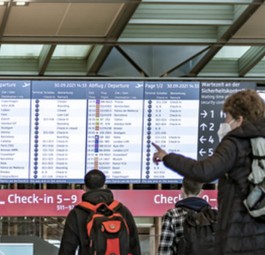 Flughafen Berlin: Während der Ferientage werden bis zu 65.000 Reisende täglich erwartet.
