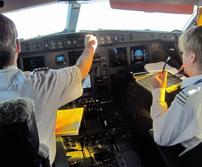 Die Kommunikation im Cockpit ist deutlich besser geworden.