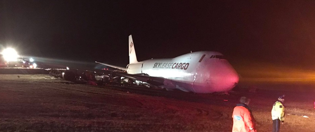 Die verunfallte 747: Die Besatzung trug leichte Verletzungen davon.