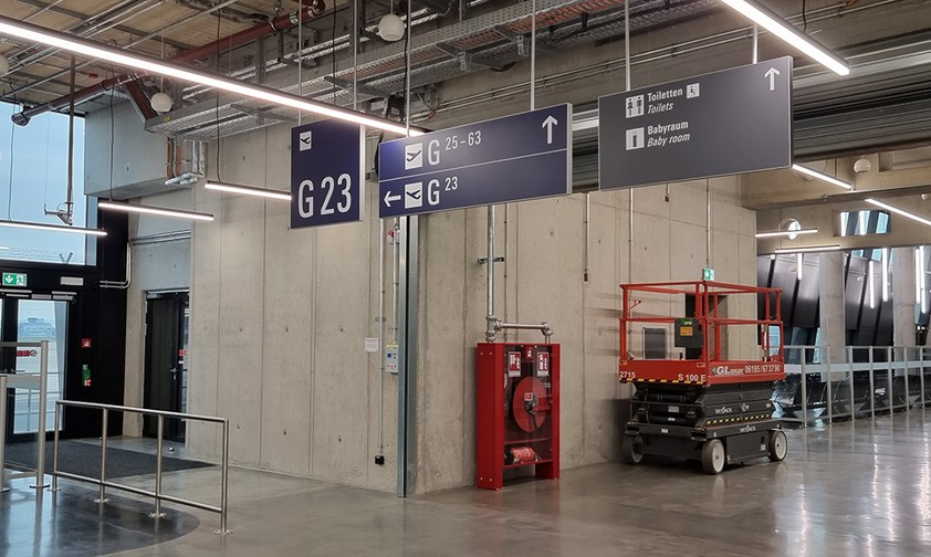 Terminal 3: Im restlichen Flughafen ist eine Abfertigung per Treppe auf dem Vorfeld oft nur eine Notlösung - im Bereich G wird es der Standard sein.