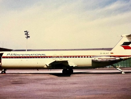 Bac 1-11 von Paninternational: Ein solches Flugzeug verunglückte auf der Autobahn nördlich von Hamburg.