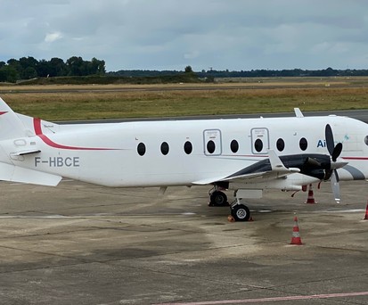 Beechcraft 1900 von Chalair: Fliegt künftig auch für Green Airlines.