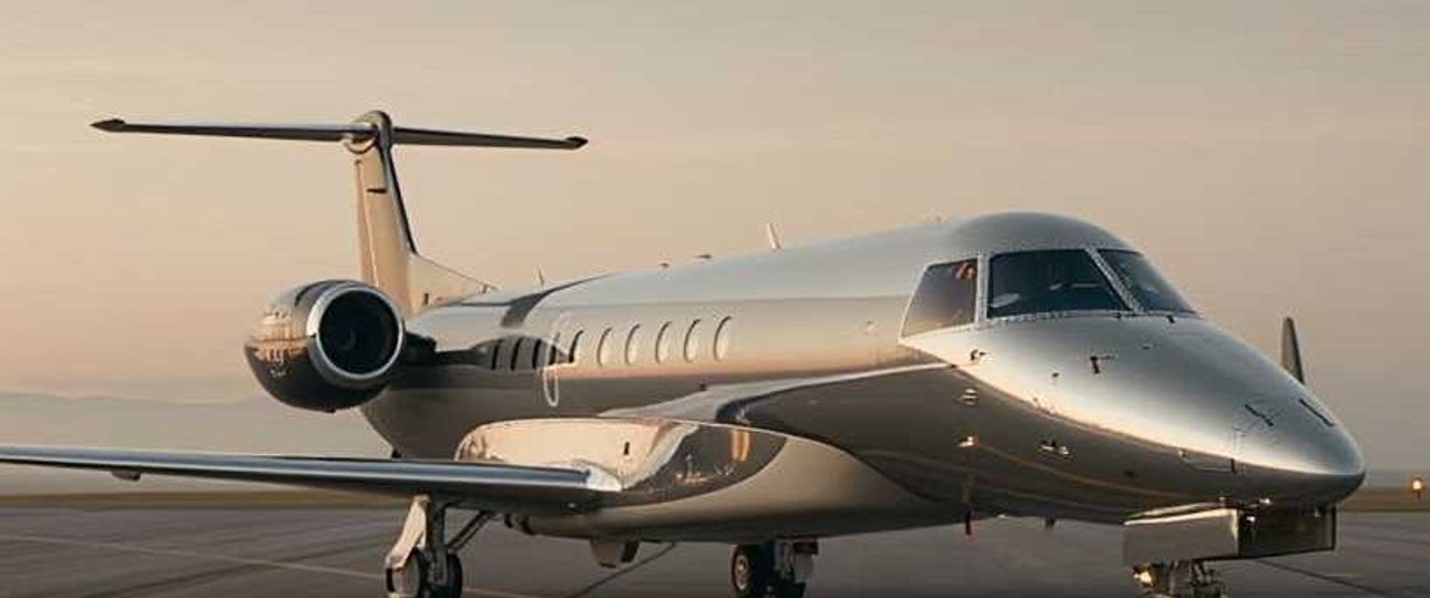 Embraer Legacy 600/650: Peakjet zeigt das Flugzeug mit bis zu 13 Plätzen auf ihrer Website. 
