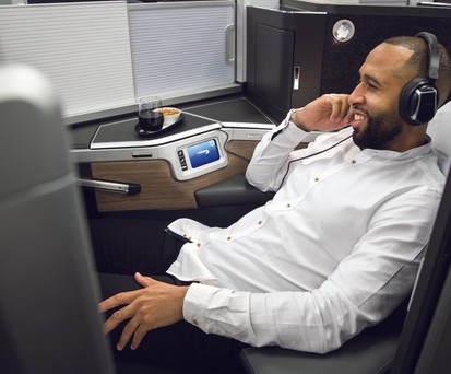 Wer bei einem Film über den Wolken lachen oder weinen muss, kann es künftig bei British Airways ganz privat tun.