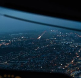 Piste des Flughafens Friedrichshafen:  Die Finanzierung ist vorerst gesichert.