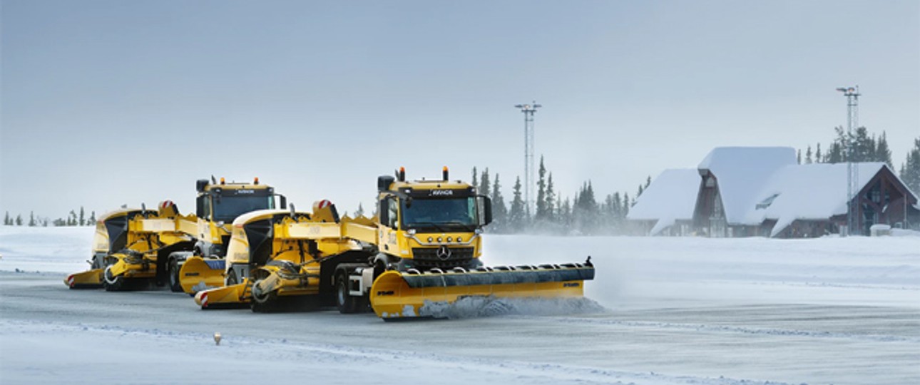 Flughafen Fagernes, rund 200 Kilometer nordwestlich von Oslo: Diese Fahrzeuge fahren autonom.