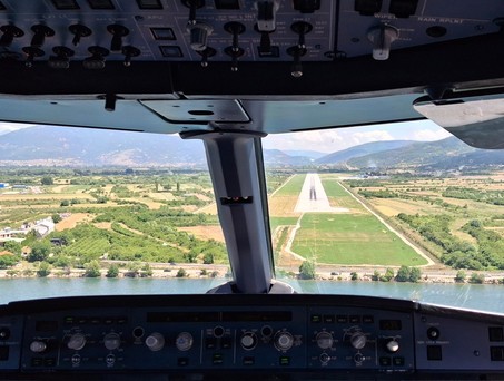 Anflug auf Ohrid: Der Flughafen wächst rasant.