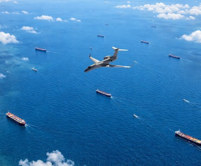 Gulfstream G550 MSA über dem Meer (Montage): Singapur setzt auf den US-Flieger.