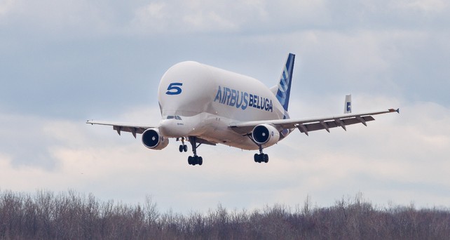 bluga st no5  landing in  mirabel