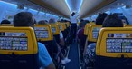 Boeing 737 Max-8-200 von Ryanair: Passagiere von RK8288 erlebten am 3. Juni eine Odyssee durch Europa.