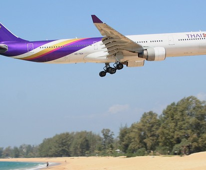 Ein Thai-Airways-Jet 2009: In diesem Jahr beginn der Vorsitzende einen Fehler.