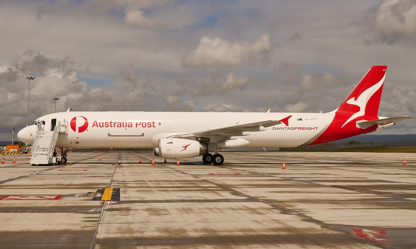 airbus a321 p2f qantas