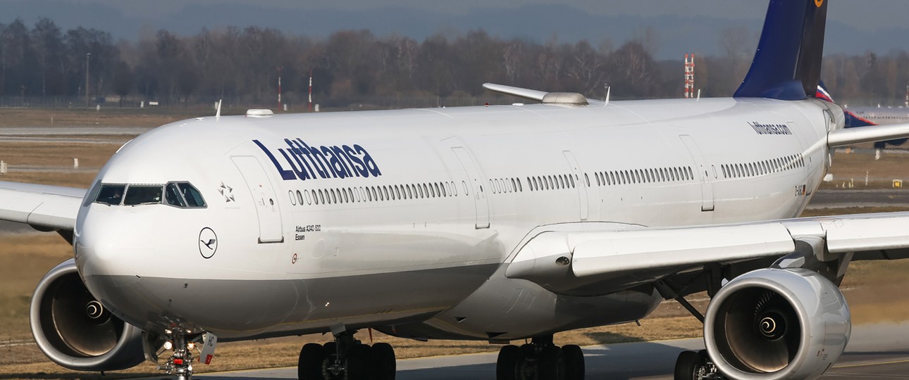 Airbus A340-600 von Lufthansa (Archivbild): Ein Fliegers dieses Typs musste nach Cali ausweichen.