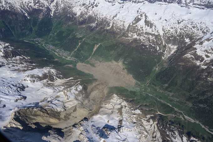Das Dorf im Lötschental im Schweizer Kanton Wallis wurde fast ganz verschüttet.