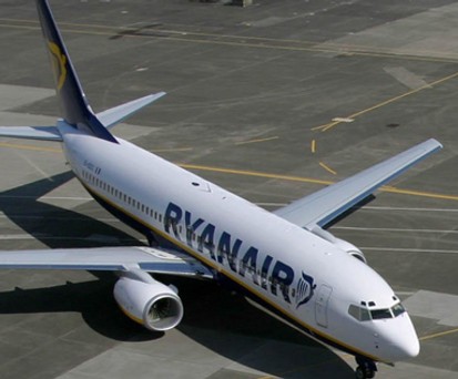 Jet von Ryanair: Mehr Zeit für Passagiere mit Reservierung.