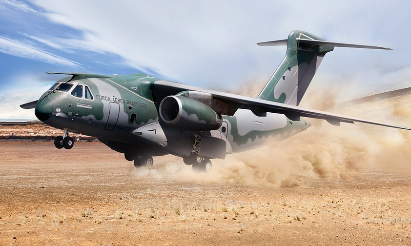 Embraer hat die C-390 als Militärtransporter entwickelt. Sie kann neben dem Truppen- und Materialtransport auch für Missionen wie ...