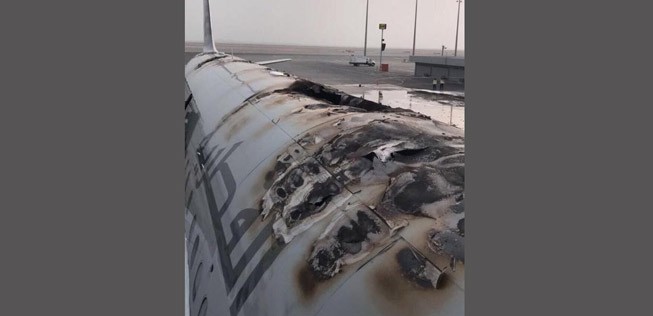 Der Airbus A321 mit dem Kennzeichen A7-AIB nach dem Feuer.