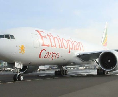 Frachter von Ethiopian Airlines: Kenya Airways protestiert gegen Deal zwischen Kenia und der Airline aus Äthiopien.