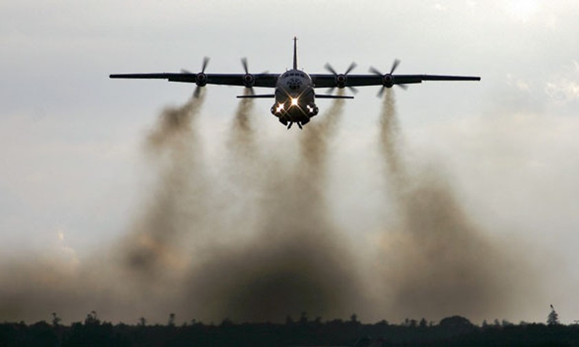 Antonow AN-12: Einer der Flugzeugtypen, die in Russland dieses Jahr verboten wurden.