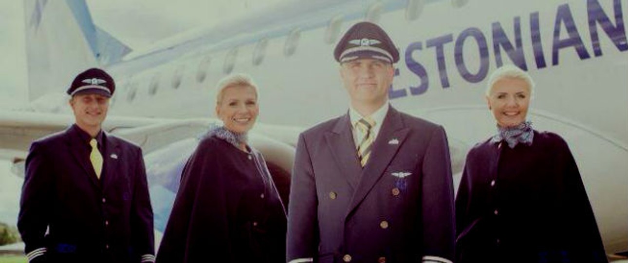 Crew von Estonian Air: Die Fluglinie fliegt noch mehr für Austrian Airlines.