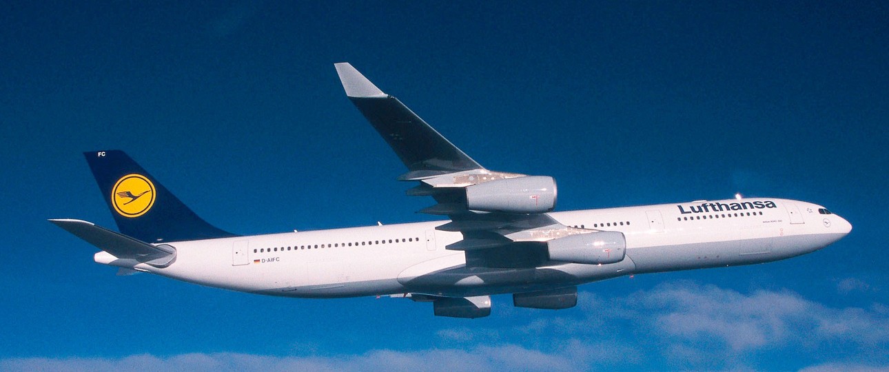 Der Airbus A340-300 mit dem Kennzeichen D-AIFC, hier zu sehen 2008: Flog lange für Lufthansa, wurde nun ausgeflottet.