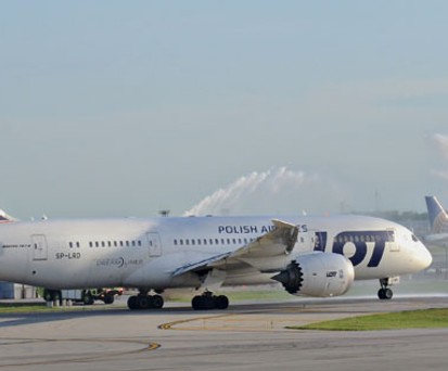 Dreamliner von Lot in Chicago: Neue Verbindung.