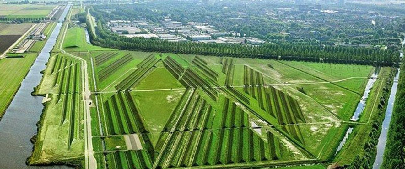 Die Ackerfurchen: Sie sorgen für weniger Krach in Flughafennähe und sehen erst noch aus wie Kunst.