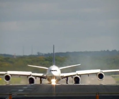 Landung in Düsseldorf: Tolle Perspektive.