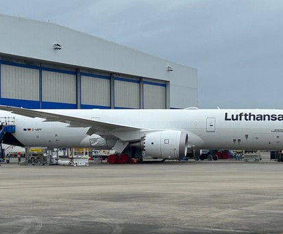 Dreamliner mit der Kennung D-ABPF bei Boeing in South Carolina: Für Lufthansa.