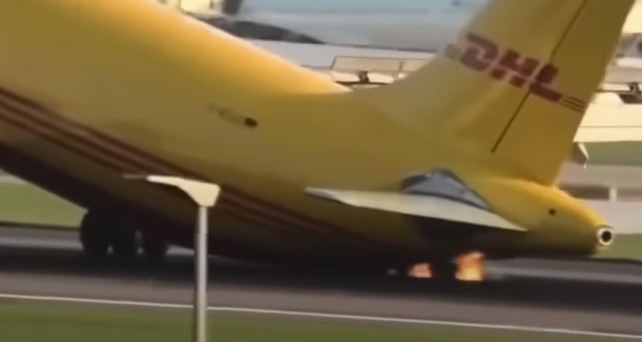 airbus a330 dhl eat tailstrike london