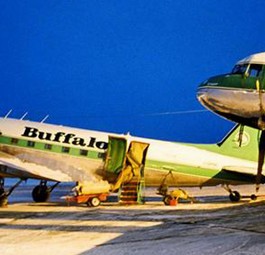 Buffalo-Airways-Flieger: Müssen am Boden bleiben. Auf den kommenden Seiten sehen Sie weitere Impressionen der speziellen Fluglinie...