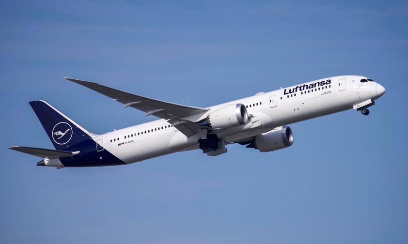 Boeing 787-9 von Lufthansa: Die Fluglinie will Nachschub - stößt aber auf ein neues Problem.