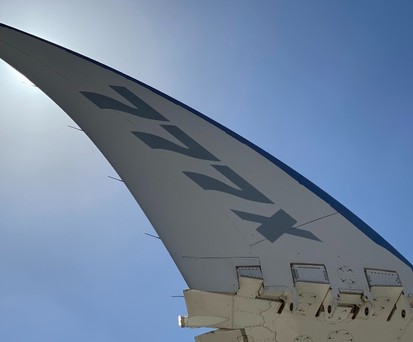 Hochgeklappte Flügelspitze der Boeing 777X