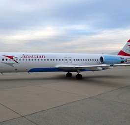 Fokker 100 von Austrian Airlines