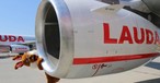 Flugzeuge von Lauda und ein nicht näher bezeichneter Mitarbeiter: Der Streit mit den Gewerkschaften eskaliert.