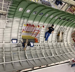 The rear fuselage sections of the Airbus A321 LR are assembled in Hangar 245 at the Airbus plant in Finkenwerder.