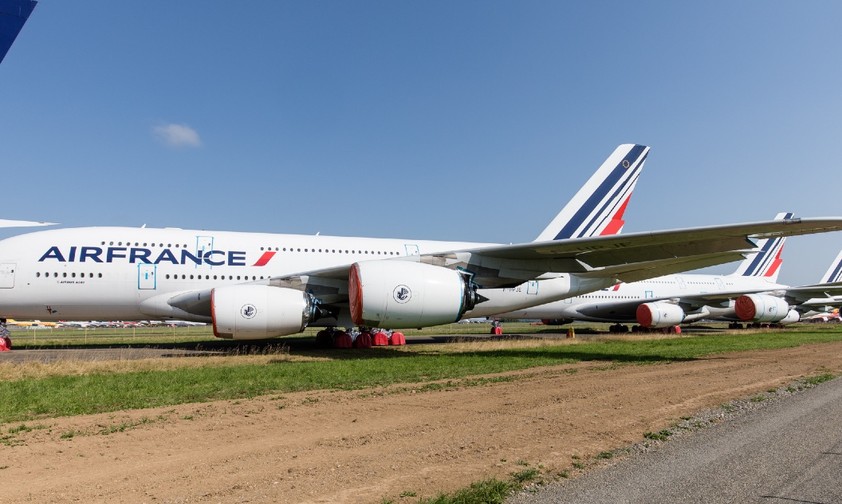 Air France nimmt sie nicht wieder in Betrieb. Ihre Airbus A380 stehen in Tarbes.