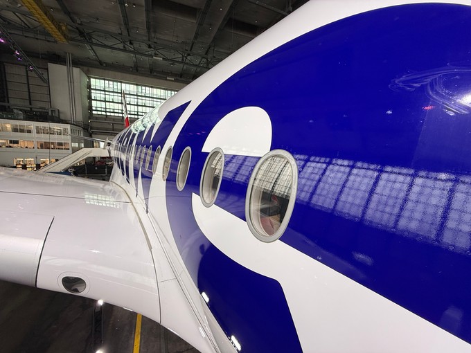 Am 1. April fliegt er zum ersten Mal regulär Gäste.