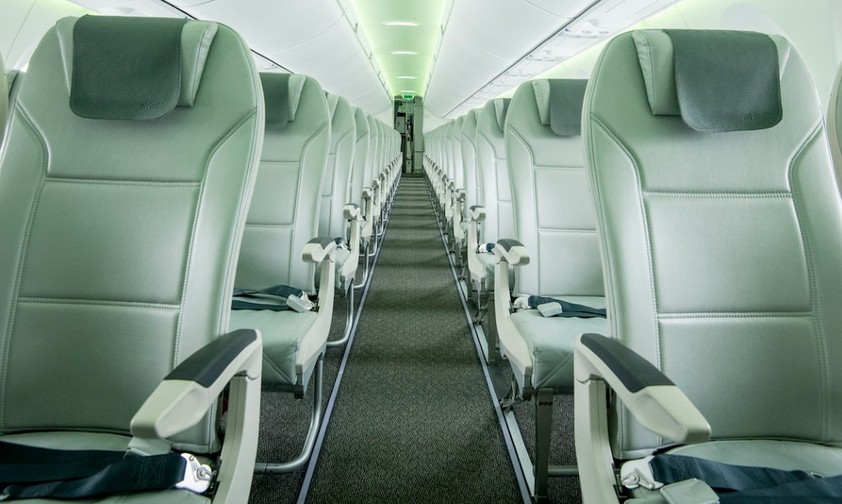 Kabine eines Airbus A220-300 von Air Baltic: Bald mehr Insassen.