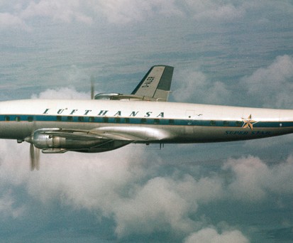 Die Lockheed L-1649A Starliner, die bei Lufthansa Super Star genannt wurde, wurde von Lufthansa einst im Transatlantikverkehr eingesetzt.