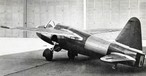 Heinkel He 178: Das erste Düsenflugzeug der Welt nutzte ein HeS-3-Triebwerk, das Joachim Pabst von Ohain entwickelte. Den Erstflug absolvierte der Jet 1939 kurz vor Ausbruch des Zweiten Weltkriegs.