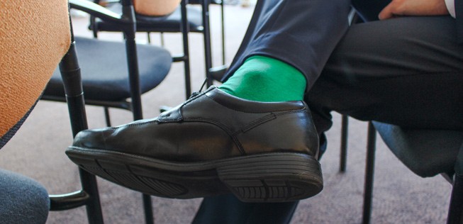 Dazu gehören etwa auch grüne Socken ...