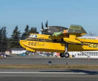 Erstflug der CL-415 EAF: Im April soll die erste Auslieferung erfolgen.