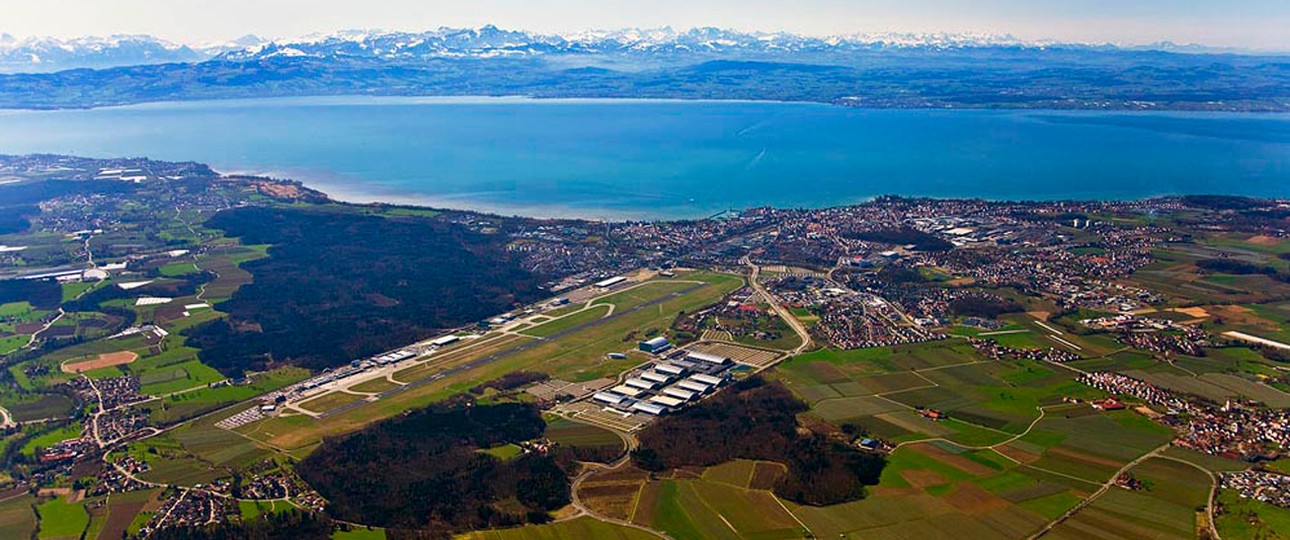 Blick auf den Flughafen Friedrichshafen: Schwierige Zeiten.