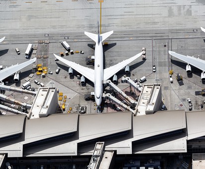Tom Bradley International Terminal, LAX: An kaum einem Ort sieht man so viele verschiedene A380 und 747.